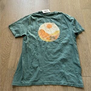 Halo Trust in the Lord tee